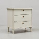 1263 4324 CHEST OF DRAWERS